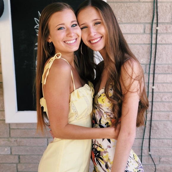 Meet your Posher, Karly - Picture 1 of 1